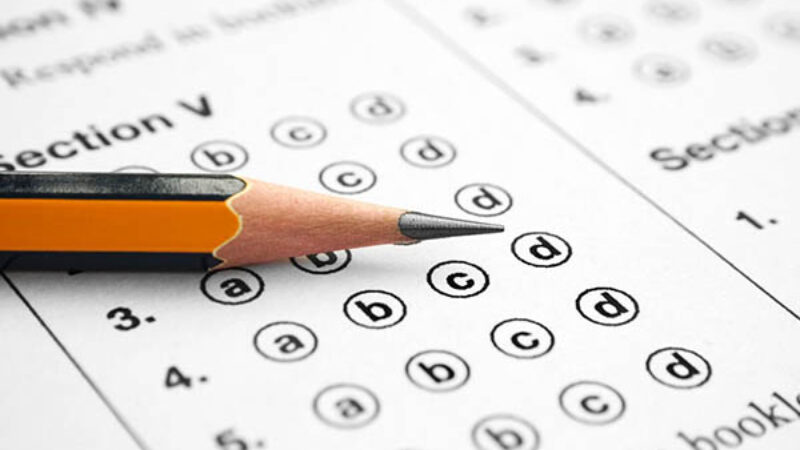 Layanan Axcel Education Persiapan TOEFL DAN IELTS