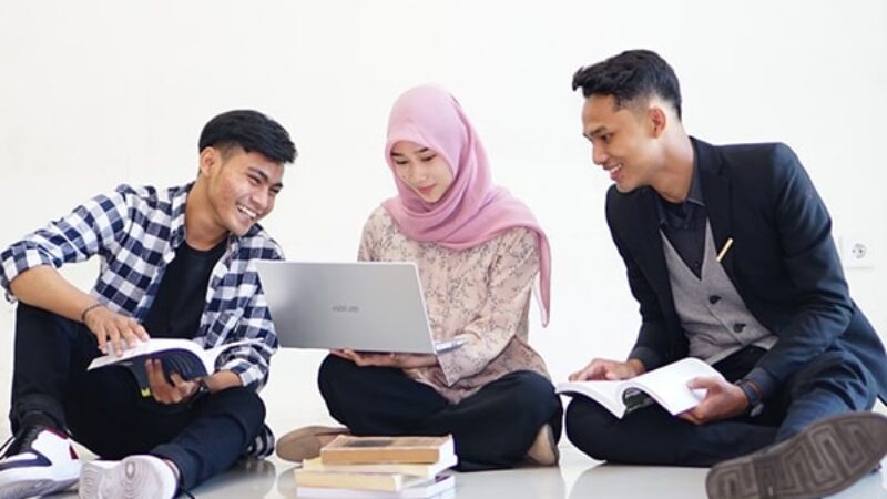 Layanan Axcel Education_0006_7 Mahasiswa-min